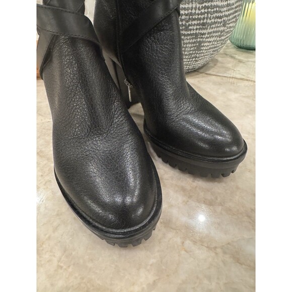Vince Camuto Elisen Buckle Lug Sole Booties in black  10 Excellent like new - Picture 14 of 16